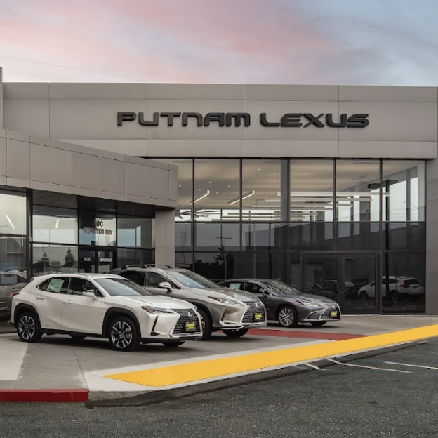 Putnam Lexus